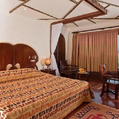 Serengeti Serena Safari Lodge Eksteriør billede